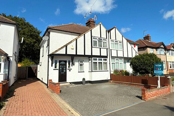 3 Bedroom Semi-Detached House For Sale In Southfield Avenue, Watford, WD24