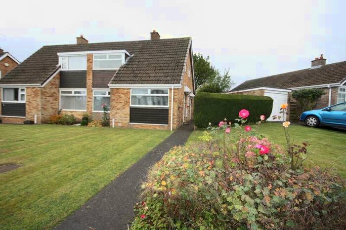 4 Bedroom Semi-Detached House For Sale In Evendale, Guisborough, Cleveland, TS14