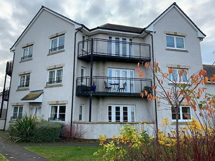 2 Bedroom Flat To Rent In Dolphingstone View, Prestonpans, East Lothian, EH32