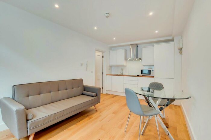 1 Bedroom Flat To Rent In Coleherne Road, London, SW10