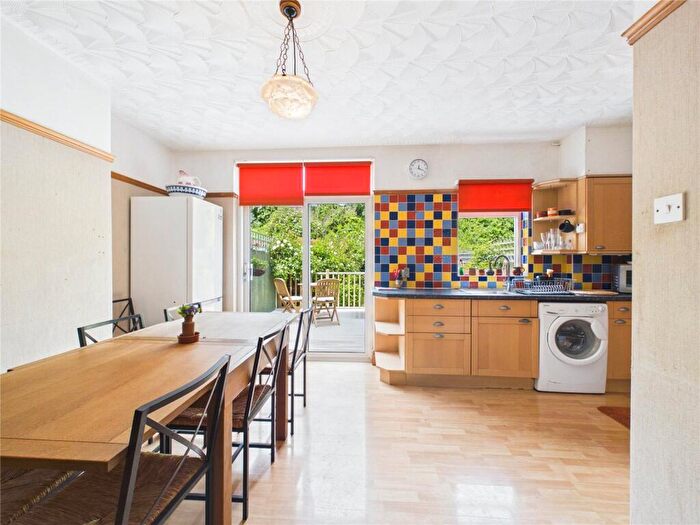 3 Bedroom Terraced House For Sale In St Dunstans Road, Bristol, BS3