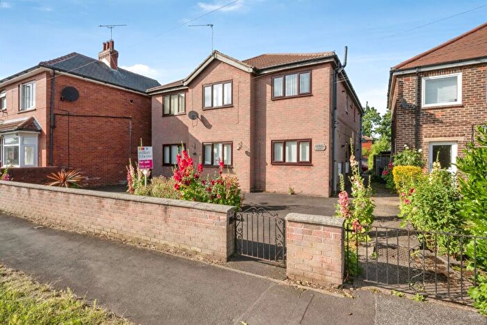 1 Bedroom Flat For Sale In Cedric Road, Edenthorpe, Doncaster, DN3