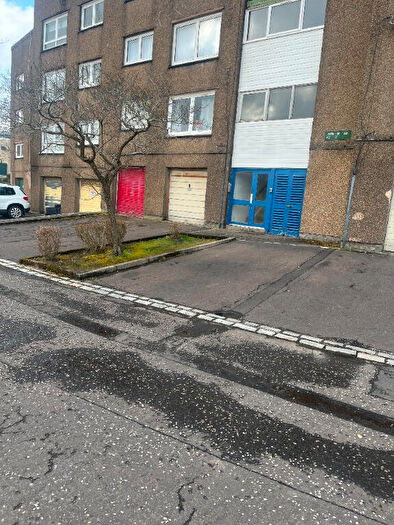 2 Bedroom Flat To Rent In Lochinvar Road, Greenfaulds, Cumbernauld, G67