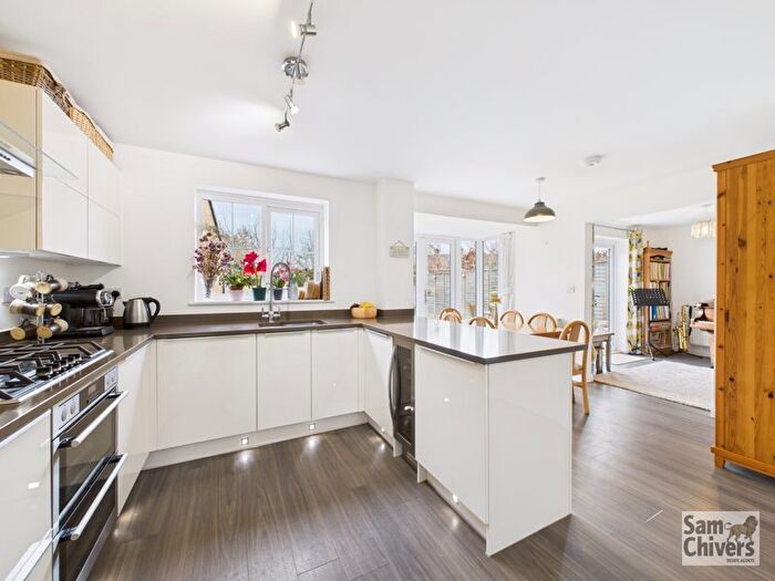 4 Bedroom Detached House For Sale In Beauchamp Avenue, Midsomer Norton, BA3