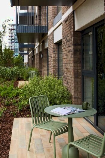 2 Bedroom Flat To Rent In The Lark, Nine Elms, SW11