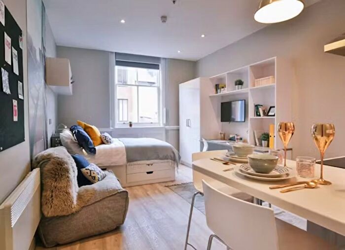 1 Bedroom Flat To Rent In Students - Provincial House, Solly Street, S1