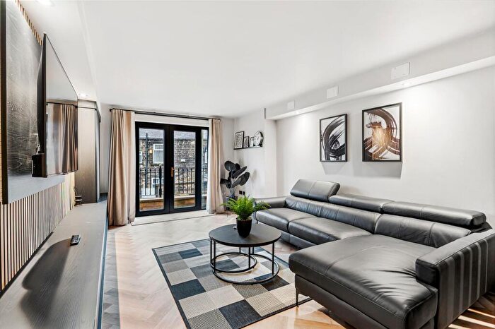 1 Bedroom Apartment To Rent In Callender Street, Ramsbottom, BL0