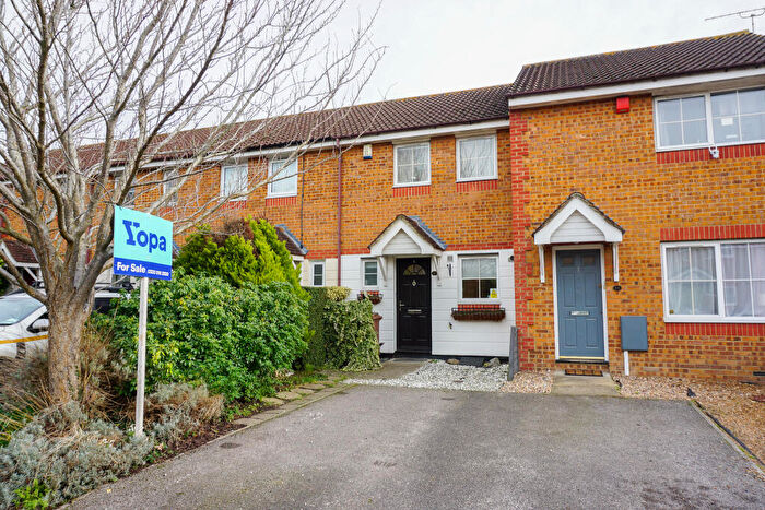 2 Bedroom Terraced House For Sale In Eindhoven Close, Carshalton, SM5