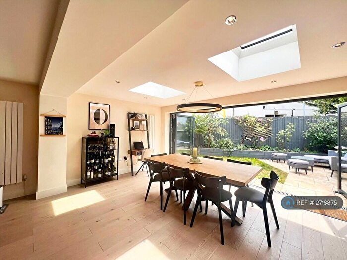 3 Bedroom Semi Detached House To Rent In Scylla Road, London, SE15