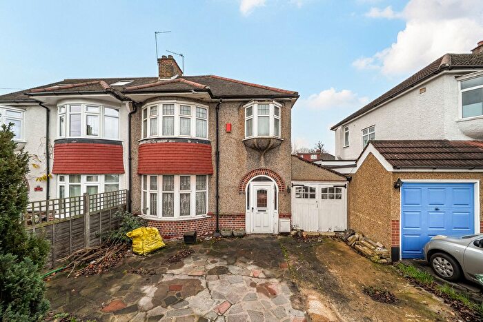 3 Bedroom Semi Detached House For Sale In Lankers Drive, Harrow, HA2