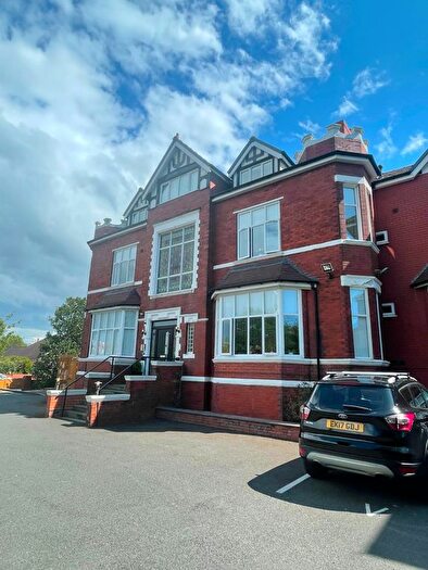 2 Bedroom Flat To Rent In Cambridge Road, Southport, PR9