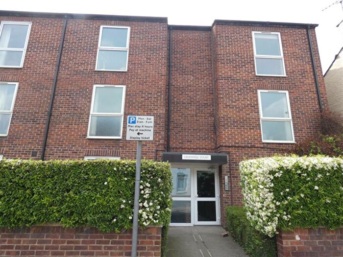 1 Bedroom Flat To Rent In Cranwell Court. Histon Road, CB4