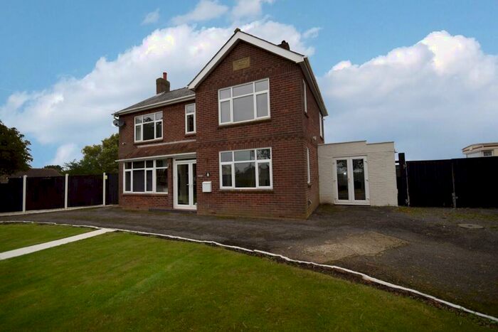 3 Bedroom Detached House For Sale In Field Lane, Friskney, PE22