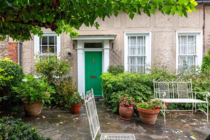 3 Bedroom Terraced House To Rent In Upper King Street, Royston, SG8