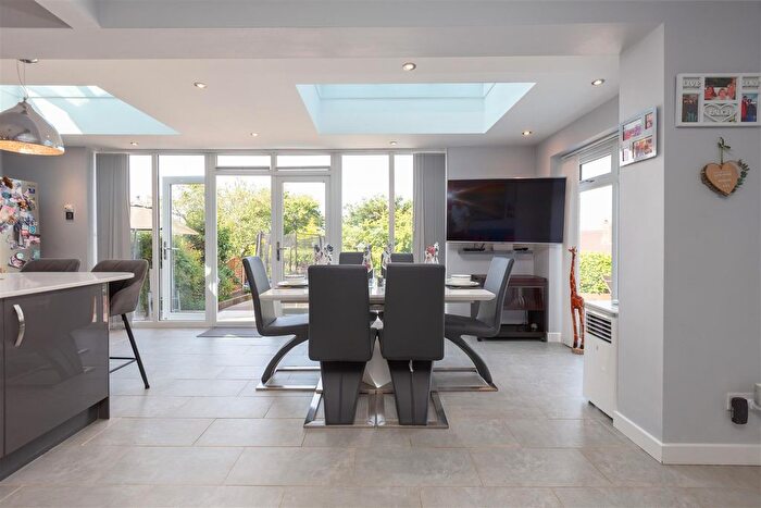 5 Bedroom Detached House For Sale In Buseph Barrow, Morecambe, LA4