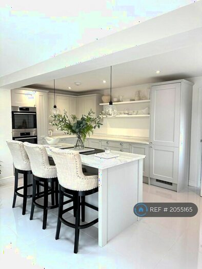 4 Bedroom Bungalow To Rent In Orchard Way, Barnham, Bognor Regis, PO22