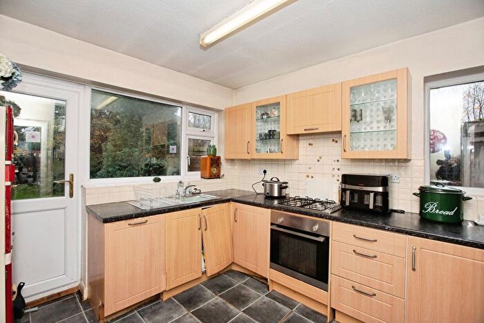 3 Bedroom Semi-Detached House For Sale In Clanfield, Fulwood, Preston, PR2