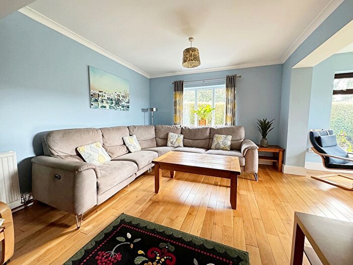5 Bedroom Detached House For Sale In Lower Ladyes Hills, Kenilworth, CV8