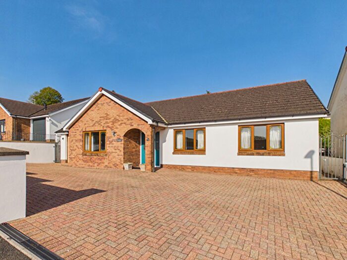 3 Bedroom Detached Bungalow For Sale In Derwen Fechan, Trevaughan, Carmarthen, SA31