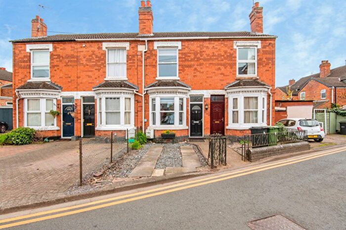 2 Bedroom Terraced House For Sale In St. Georges Lane North, Worcester, WR1