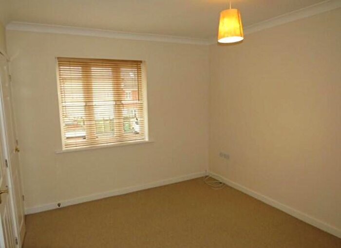 2 Bedroom Apartment To Rent In King Edward Close, Calne, Wiltshire, SN11