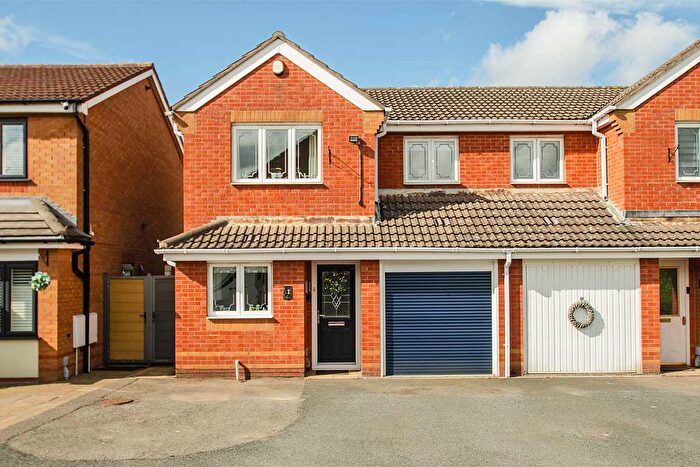 3 Bedroom Semi Detached House For Sale In The Broches, Norton Canes, Cannock, WS11