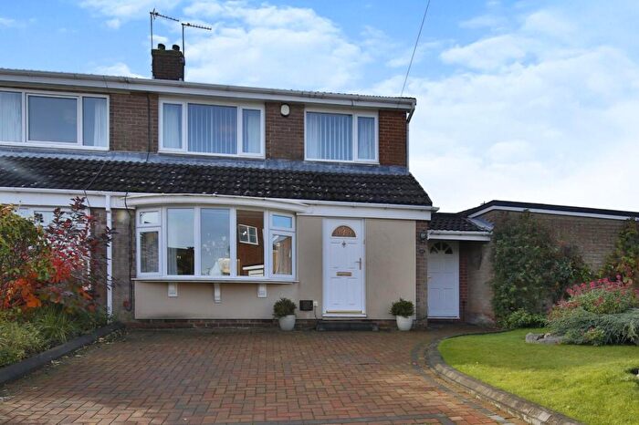 3 Bedroom Semi Detached House To Rent In Lingdale, Durham, DH1