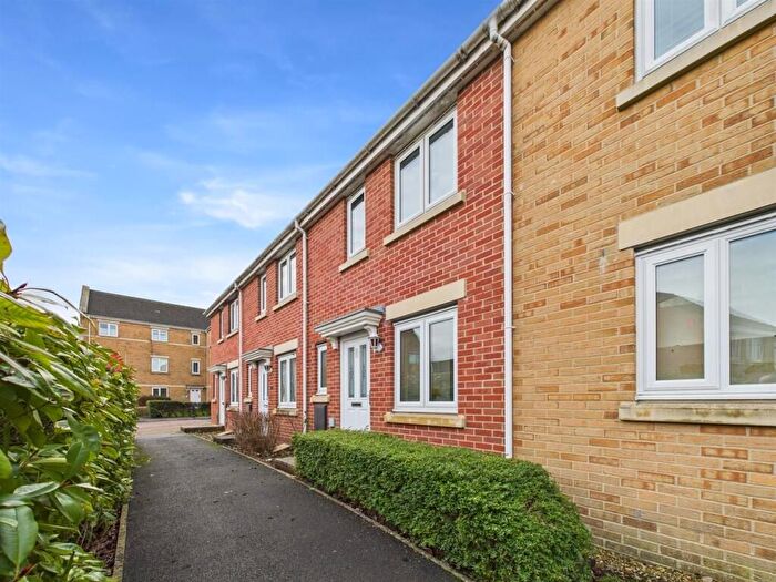 3 Bedroom Barn Conversion To Rent In Rudman Park, Chippenham, SN15
