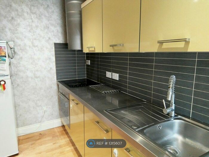 2 Bedroom Maisonette To Rent In () Palmerston Road, London N22