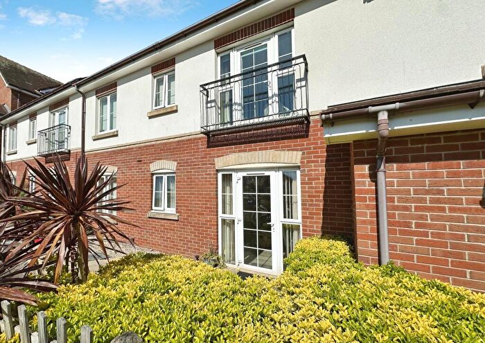 1 Bedroom Retirement Property For Sale In Salterton Road, Exmouth, EX8