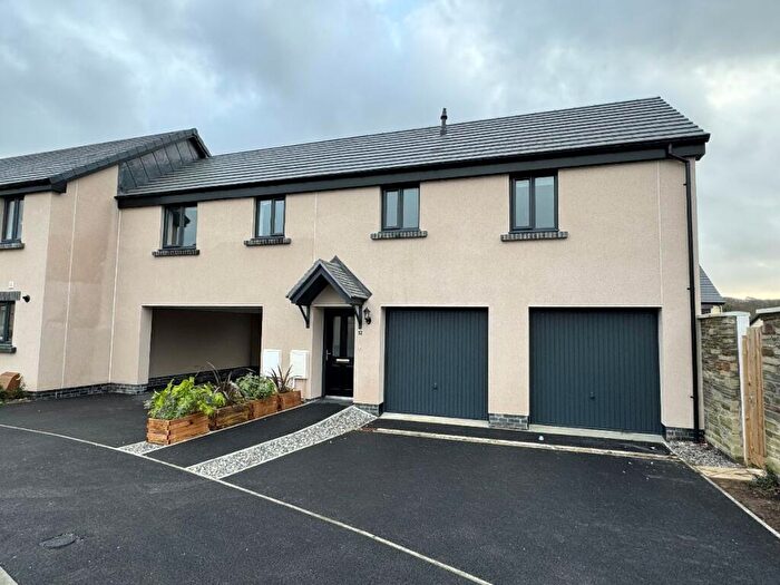 2 Bedroom Coach House To Rent In Okehampton, EX20