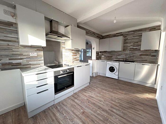 2 Bedroom Apartment To Rent In Ugg Mere Court Road, Ramsey St. Mary's, PE26