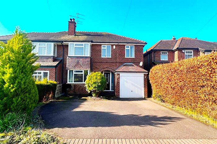 4 Bedroom Semi-Detached House For Sale In Brookfield Avenue, Poynton, SK12