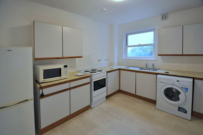 2 Bedroom Apartment To Rent In Racurium Lodge, Townsend, BS26