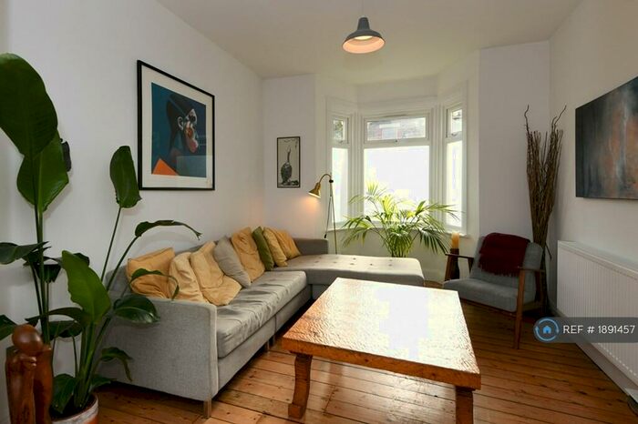 3 Bedroom Terraced House To Rent In Sedgwick Road, London, E10