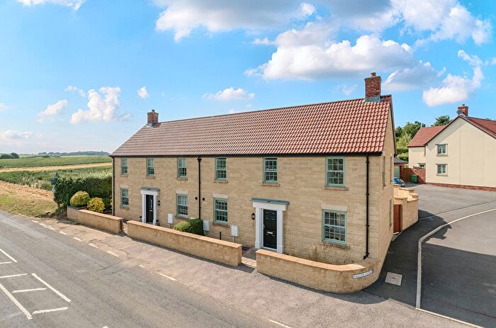 4 Bedroom Semi-detached House For Sale In Falcon Close, Seavington, Ilminster, TA19