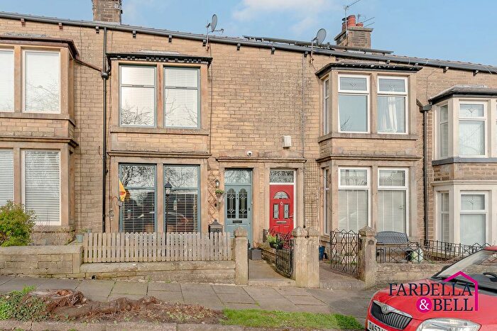 3 Bedroom Terraced House For Sale In Vicarage Avenue, Padiham, BB12
