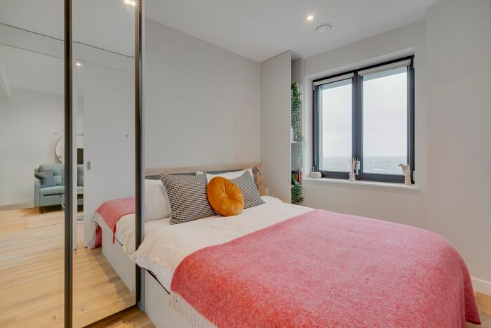 1 Bedroom Flat To Rent In Enclave Croydon, College Road, Croydon, CR0