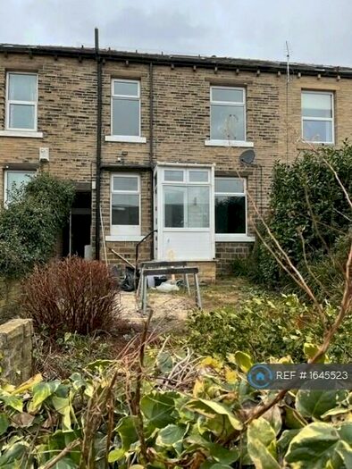 3 Bedroom Terraced House To Rent In Mitre Street, Huddersfield, HD1