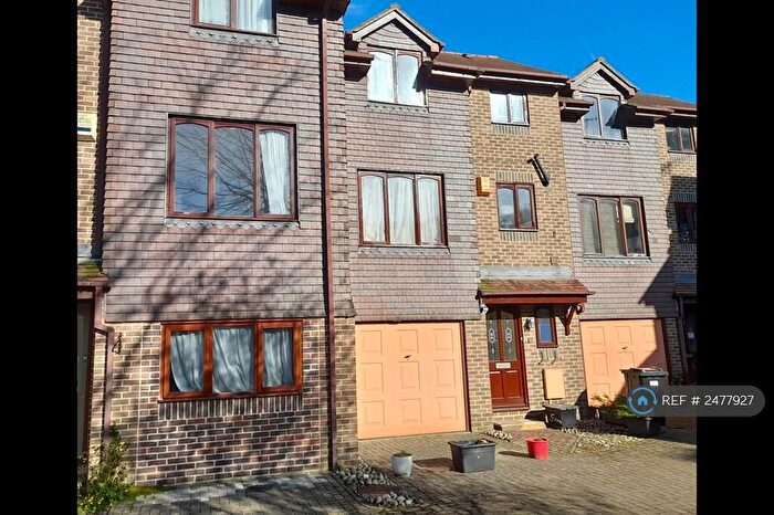 2 Bedroom Terraced House To Rent In Preston Village Mews, Brighton, BN1