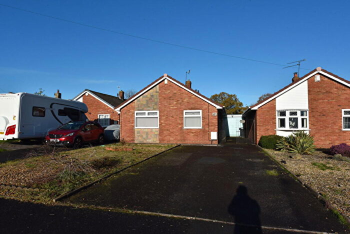 3 Bedroom Detached Bungalow For Sale In Kingswinford, Lydgate Road, DY6