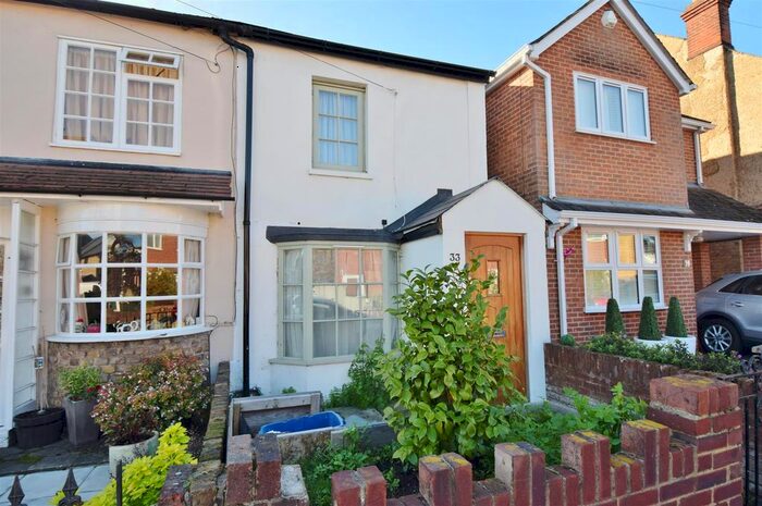 2 Bedroom End Of Terrace House To Rent In Cross Street, Hampton Hill, TW12