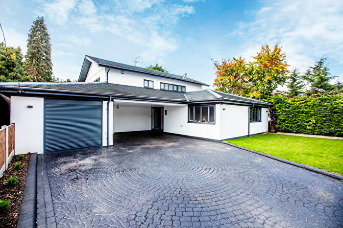 5 Bedroom Detached House For Sale In The Orchard, Ferry Road, Hullbridge, SS5