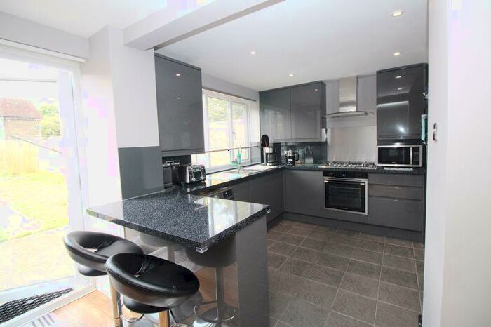 3 Bedroom Terraced House To Rent In Hogarth Road, Crawley, RH10