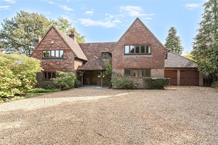 5 Bedroom Detached House To Rent In Woodland Rise, Sevenoaks, Kent, TN15