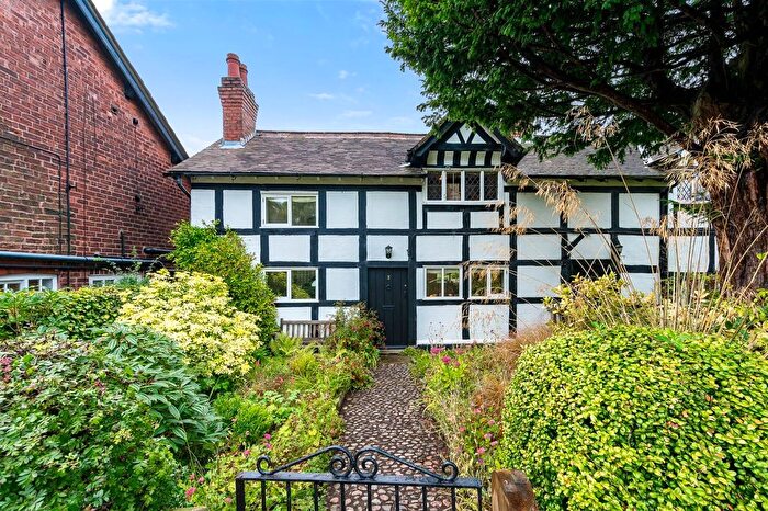 3 Bedroom End Of Terrace House For Sale In Varden Town Cottages, Over Alderley, SK10