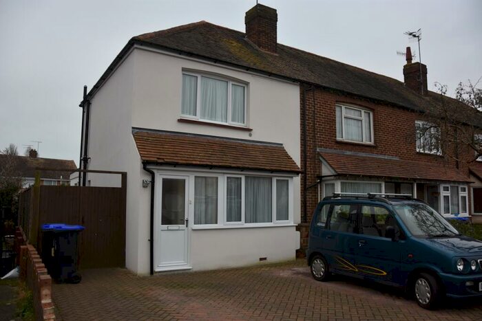 2 Bedroom End Of Terrace House To Rent In Ham Way, Worthing, BN11