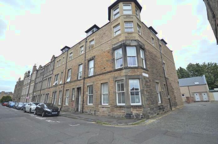 1 Bedroom Flat To Rent In Watson Crescent, Edinburgh, EH11