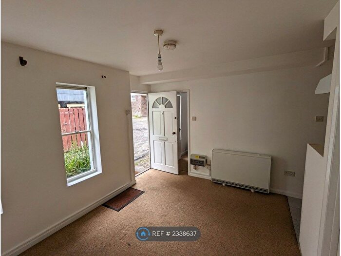 1 Bedroom Flat To Rent In Shaftesbury House, Dawlish, EX7