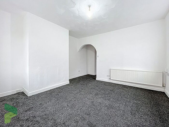 3 Bedroom Terraced House For Sale In Entwistle Street, Darwen, BB3